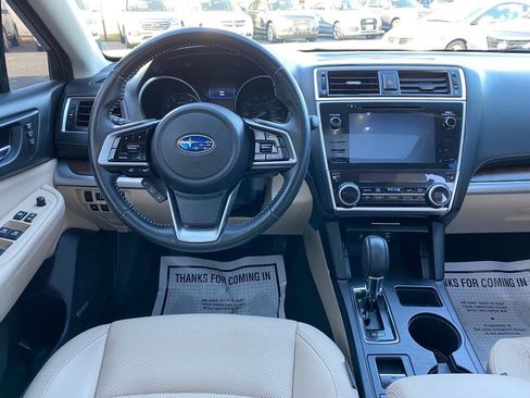 Used 2018 Subaru Outback 2.5i Limited AWD/4WD image 16