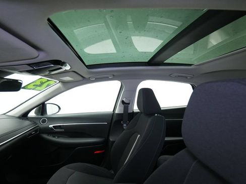 Used 2023 Hyundai Sonata SEL w/ Convenience Package FWD image 18