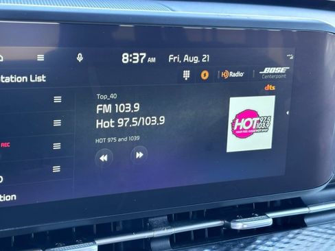 Used 2023 Kia Carnival SX Prestige FWD image 28