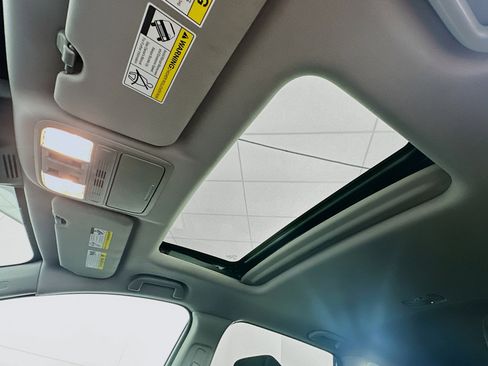 Used 2018 Honda CR-V EX image 25