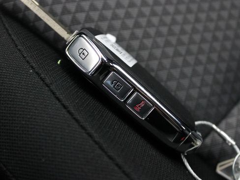 Used 2025 Kia Soul LX FWD image 47