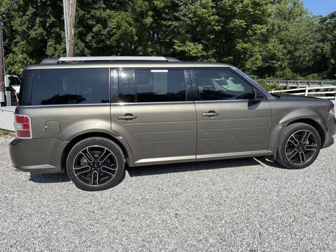 Used 2013 Ford Flex SEL FWD image 1