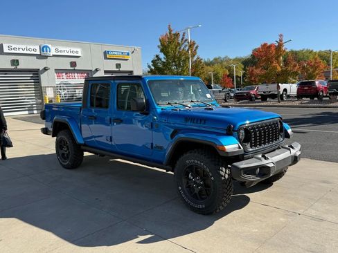 New 2025 Jeep Gladiator Willys image 6