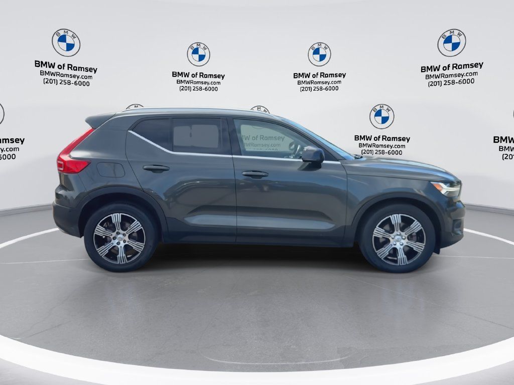 Used 2019 Volvo XC40 T5 Inscription AWD/4WD image 9