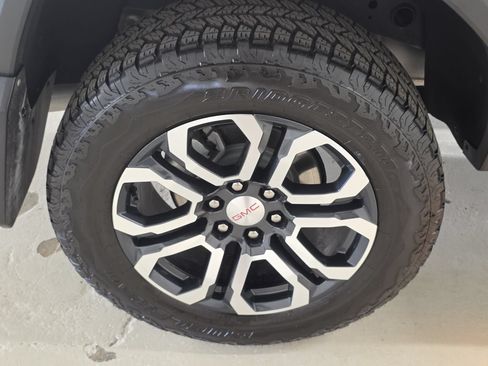 Used 2023 GMC Canyon AT4 w/ AT4 Premium Package AWD/4WD image 52