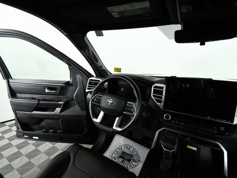 Used 2023 Toyota Tundra Platinum image 19