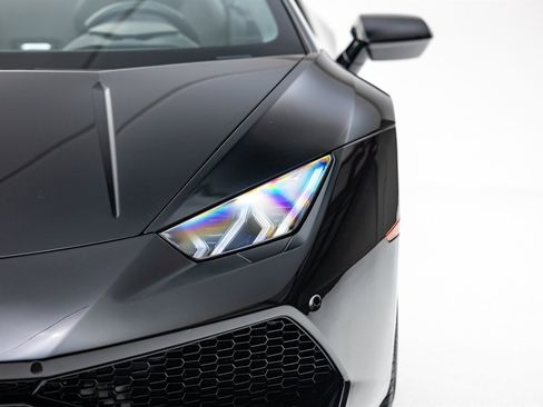 Used 2017 Lamborghini Huracan LP 610-4 image 12