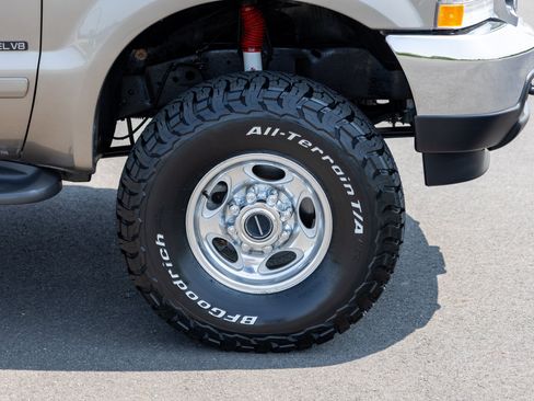 Used 2002 Ford F250 XL AWD/4WD image 24