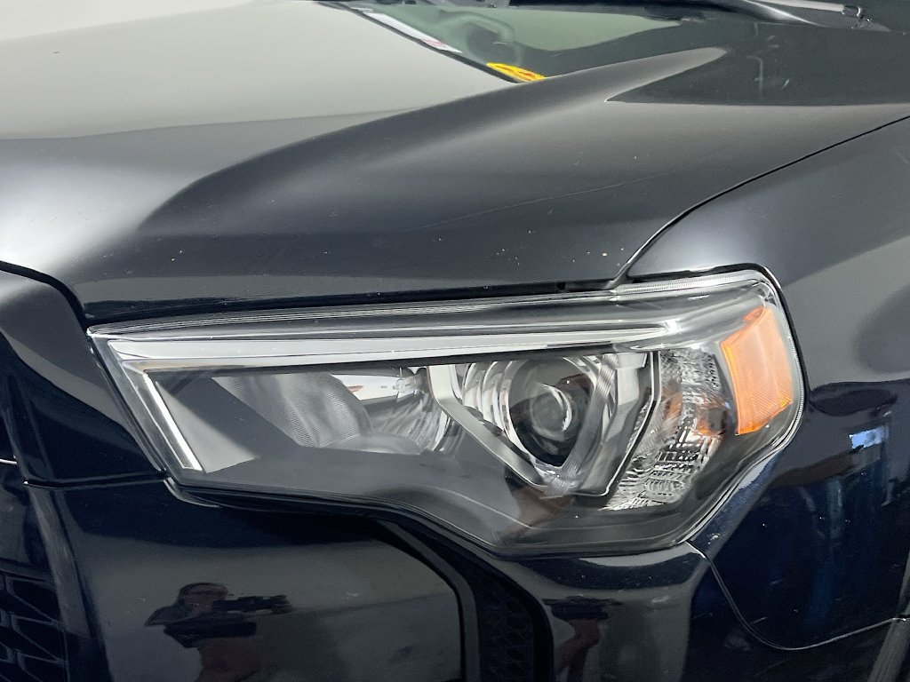 Used 2022 Toyota 4Runner SR5 RWD image 9