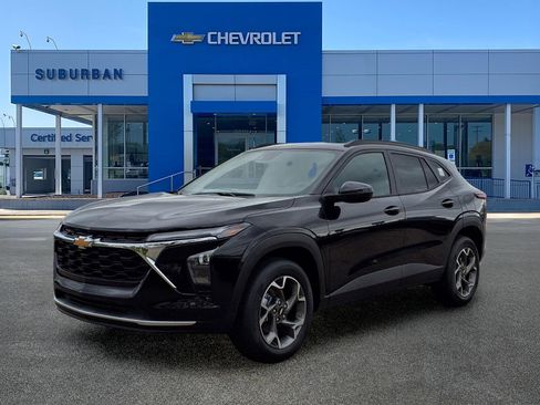 New 2026 Chevrolet Trax LT FWD image 1