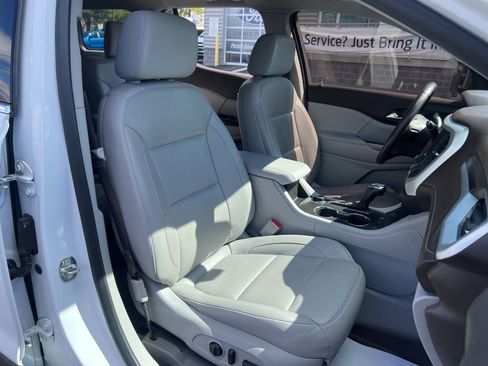 Used 2019 GMC Acadia SLT AWD/4WD image 57