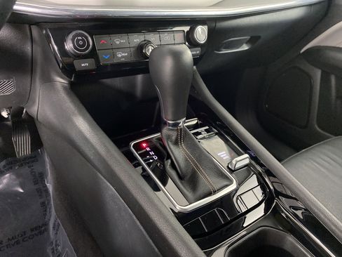 Used 2022 Jeep Compass Limited image 29