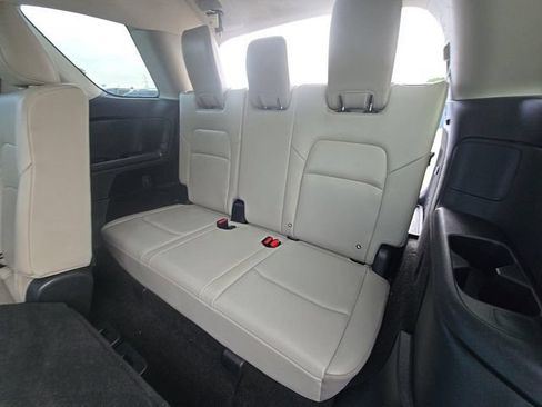 Certified 2025 Nissan Pathfinder SL w/ Cargo Package FWD image 2