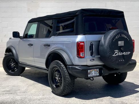 Used 2022 Ford Bronco Black Diamond AWD/4WD image 4