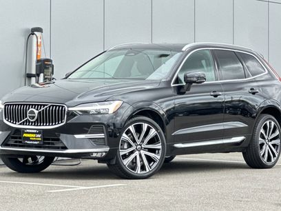 Used 2023 Volvo XC60 B5 Ultimate w/ Climate Package