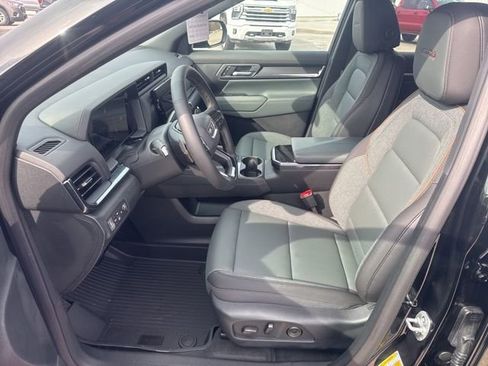 New 2026 GMC Terrain AT4 w/ LPO, Floor Liner Package AWD/4WD image 11