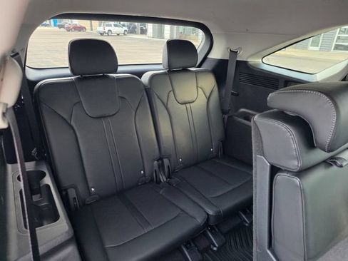 Used 2025 Kia Sorento S AWD/4WD image 13