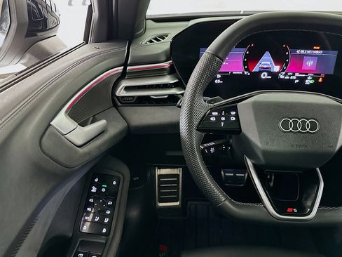 Used 2025 Audi S5 Premium Plus w/ Premium Plus Package AWD/4WD image 10