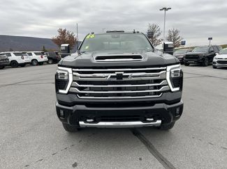 New 2026 Chevrolet Silverado 3500 High Country w/ Technology Package video 2