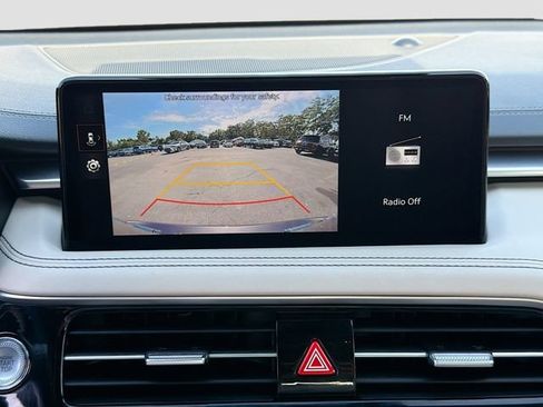 Used 2024 Genesis G70 2.5T RWD image 30