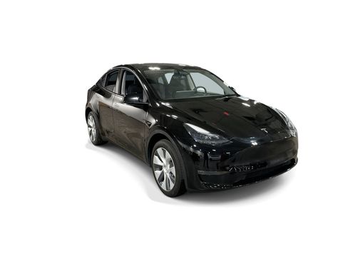 Certified 2023 Tesla Model Y Long Range AWD/4WD image 8
