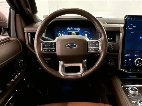 Used 2024 Ford Expedition Max King Ranch AWD/4WD image 6