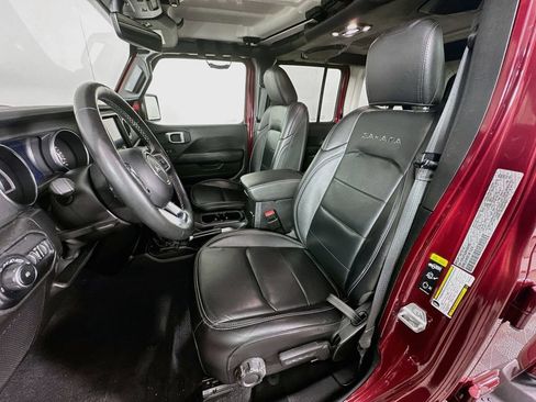 Used 2021 Jeep Wrangler Unlimited Sahara AWD/4WD image 28