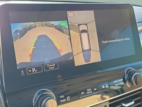 Used 2023 Nissan Armada Platinum w/ Captain's Chairs Package image 34