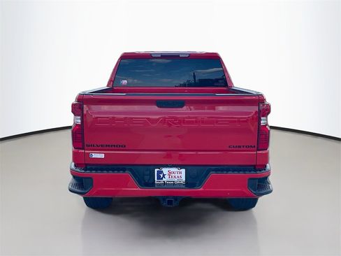 Used 2023 Chevrolet Silverado 1500 Custom image 6