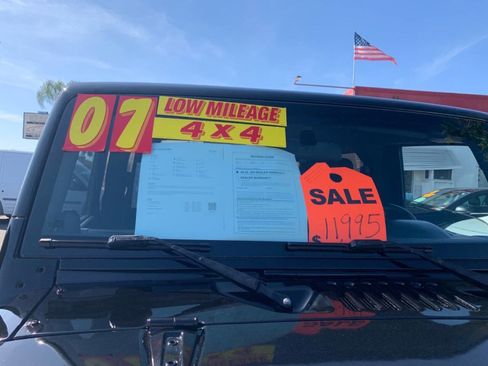 Used 2007 Jeep Wrangler X AWD/4WD image 21