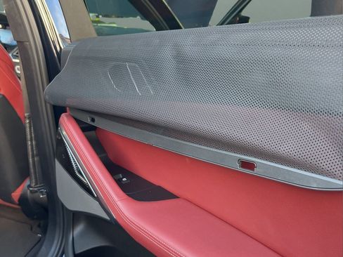 Used 2020 BMW X6 M50i w/ Executive Package image 23