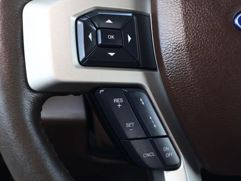 Used 2020 Ford F150 King Ranch w/ Equipment Group 601A Luxury AWD/4WD image 27