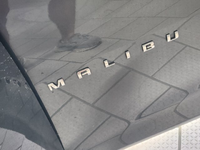 Used 2020 Chevrolet Malibu LT FWD image 10