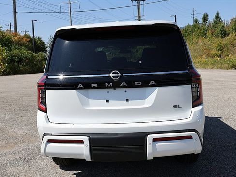 New 2026 Nissan Armada SL w/ Captain's Chari Seat Package image 4
