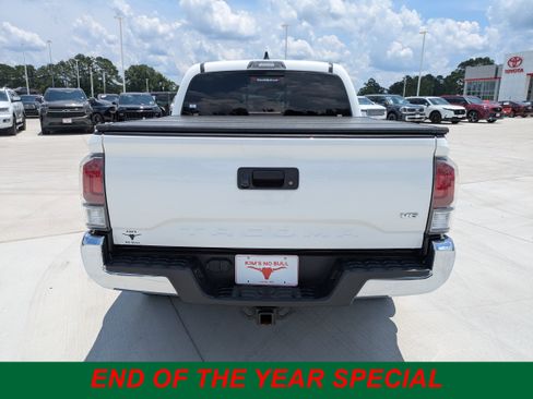 Certified 2022 Toyota Tacoma TRD Off-Road image 6