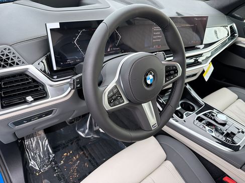 New 2027 BMW X7 xDrive40i w/ Executive Package AWD/4WD image 27