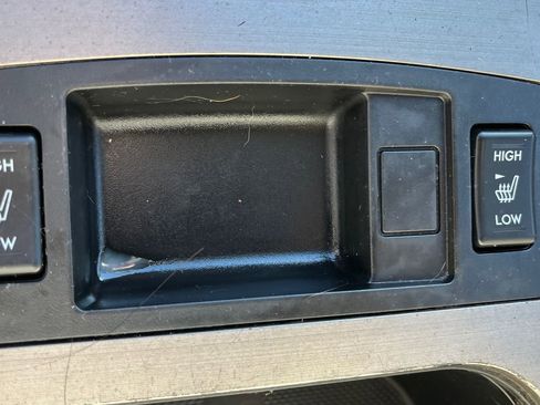 Used 2014 Subaru Outback 2.5i Premium image 18