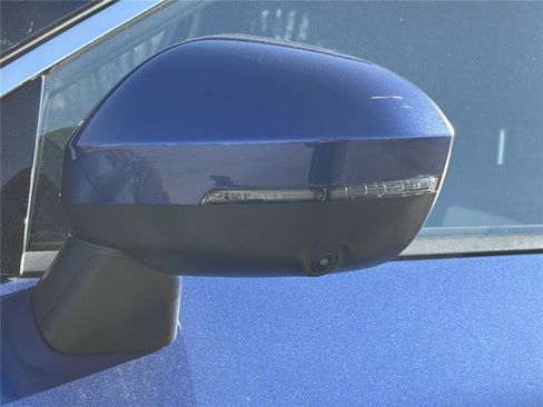 Used 2023 Nissan Rogue Platinum AWD/4WD image 32