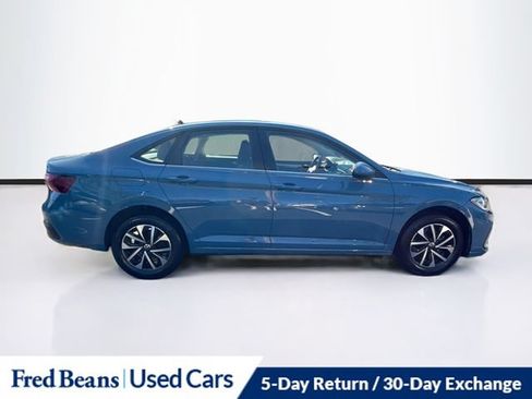 Used 2025 Volkswagen Jetta S FWD image 10