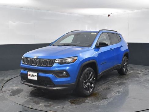 New 2026 Jeep Compass Latitude AWD/4WD image 4