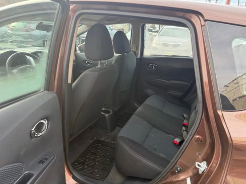 Used 2017 Nissan Versa Note SL Hatchback 4D image 14