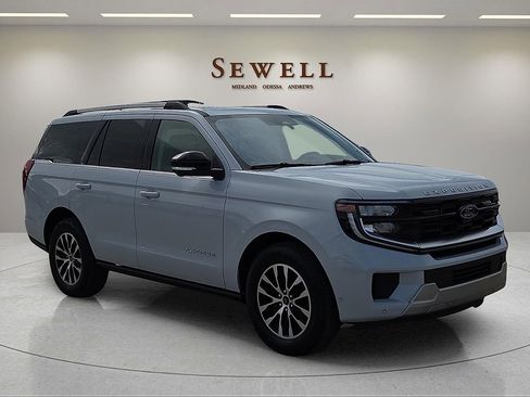 Used 2025 Ford Expedition Platinum AWD/4WD image 6