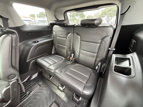 Used 2017 GMC Acadia SLT image 31