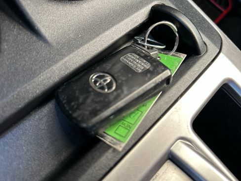 Used 2020 Toyota 4Runner SR5 Premium image 29