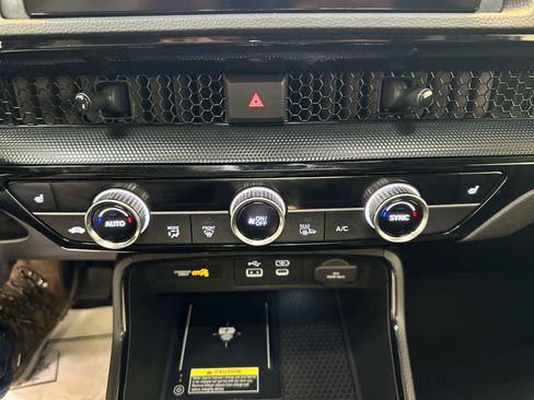 Used 2023 Honda CR-V Sport Touring image 18