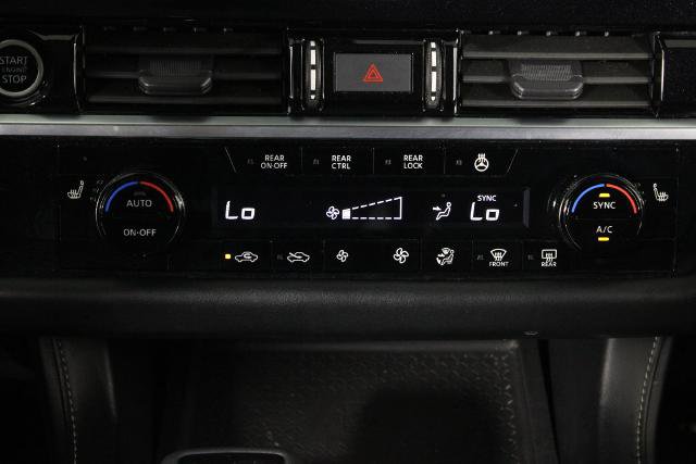 Certified 2023 Nissan Pathfinder SL w/ Black Appearance Package FWD image 23