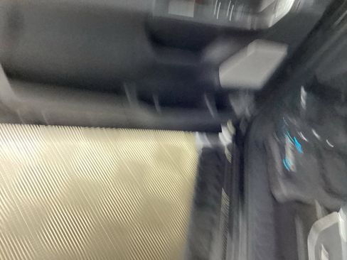 Used 2023 Ford F150 Lariat w/ Equipment Group 502A High image 17