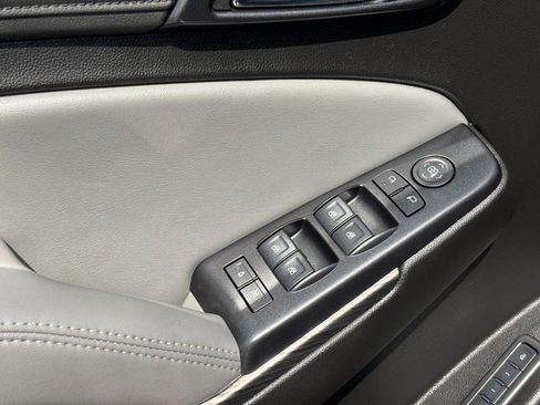 Used 2019 Chevrolet Tahoe LT AWD/4WD image 19