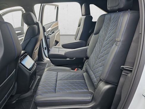 New 2026 Cadillac Escalade IQ Sport 1 w/ LPO, Floor Liner Package image 17