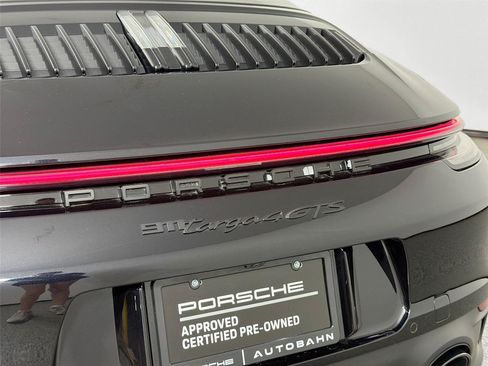 Certified 2024 Porsche 911 Targa 4 GTS AWD/4WD image 17
